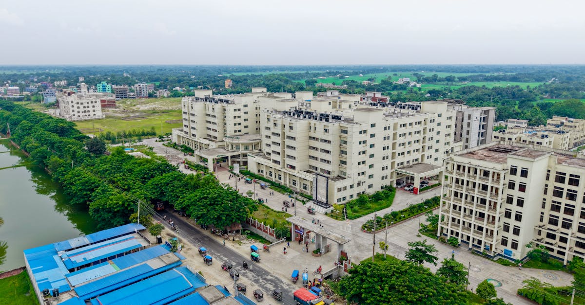 ¿Debería priorizar la jubilación o los ahorros universitarios de mi hijo?