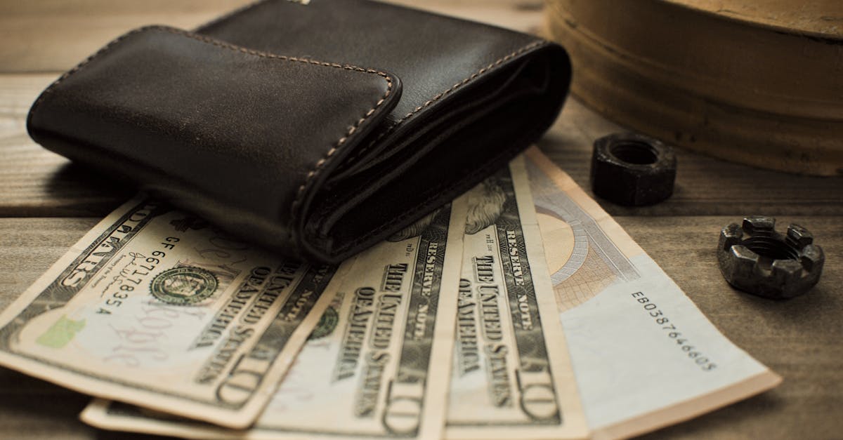 ¿Debería donar acciones revalorizadas o efectivo?