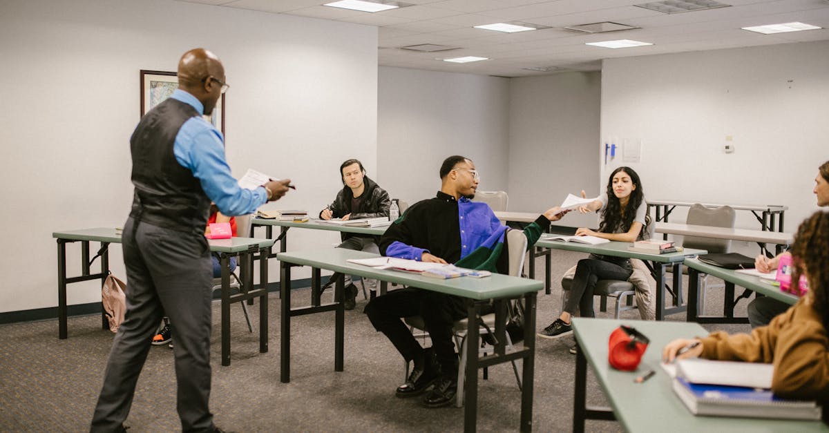 ¿Debería contar el seguro médico si puedo obtenerlo a través de mi cónyuge?