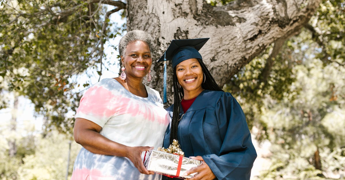 ¿Debo autoasegurarme en lugar de comprar un seguro para mascotas?